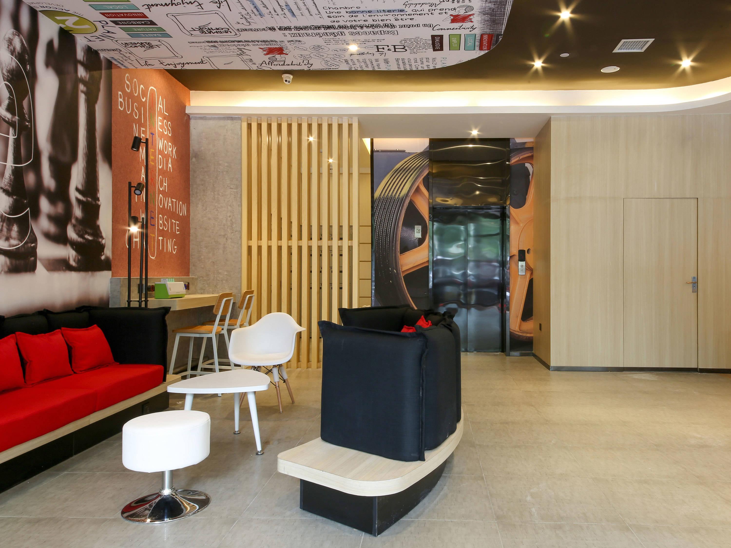 מלון Ibis Xi'An Qujiang International Convention & Exhibition Center מראה חיצוני תמונה